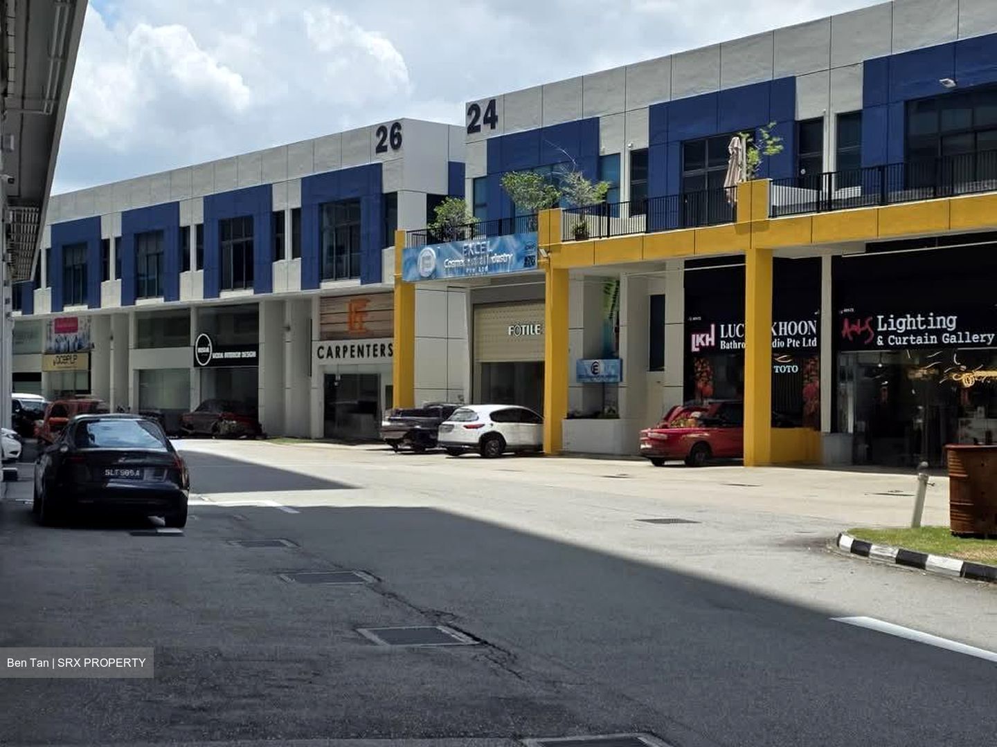 Tradehub 21 (D22), Factory #534422681